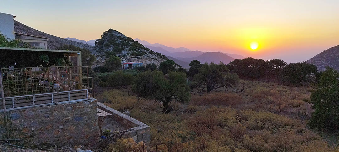 Traditional Cretan Tavern in ACHLADA